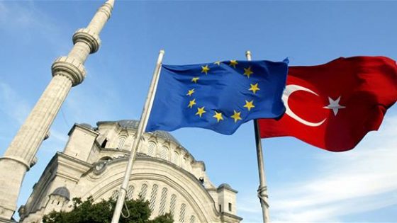 قوقيون يطالبون بتعليق مفاوضات انضمام تركيا للاتحاد الأوروبي