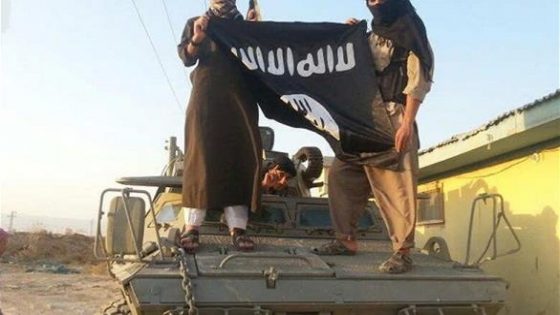 العراق: داعش يقتطع من رواتب الموظفين بحجة جمع "الزكاة"