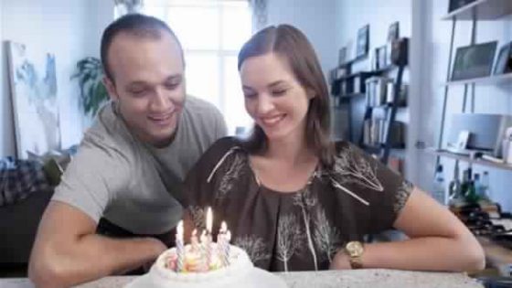 6 أفكار مميزة للاحتفال بعيد ميلاد زوجتك