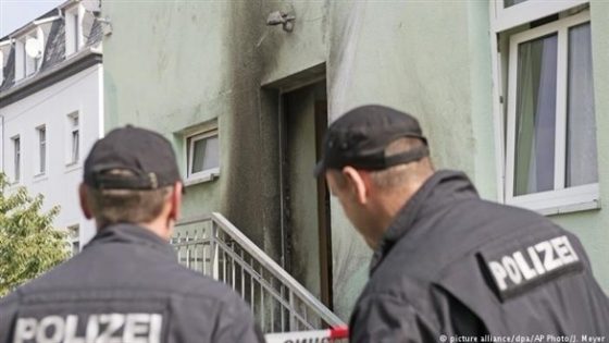 ألمانيا: محاكمة يميني متطرف بتهمة تفجير مسجد