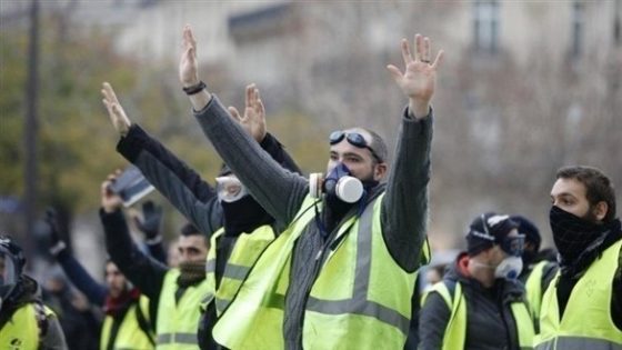 فرنسا: السترات الصفراء تنظم أول احتجاج منذ تخفيف الإغلاق