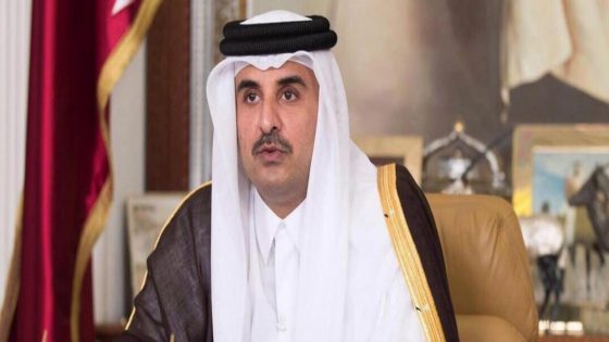 أمير قطر أول زعيم عربي يعزي في وفاة محمد مرسي