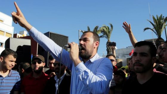 صراخ الزفزافي واحتجاج المهداوي يرفع جلسة محاكمة نشطاء حراك الريف