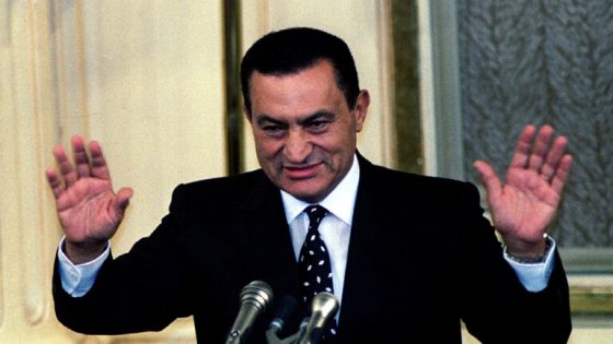 إعلان حالة الحداد العام على وفاة مبارك بكل أنحاء مصر 3 أيام