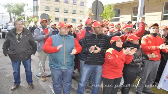 محطات الوقود التابعة ل " شال " مهددة بالشلل بسبب إضراب العمال