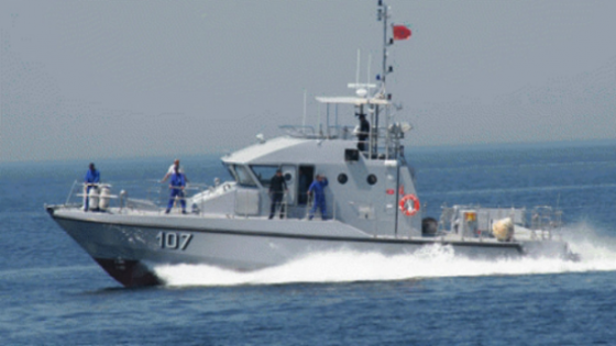 البحرية الملكية تنقذ 242 مرشحا للهجرة السرية في المياه الإقليمية المغربية