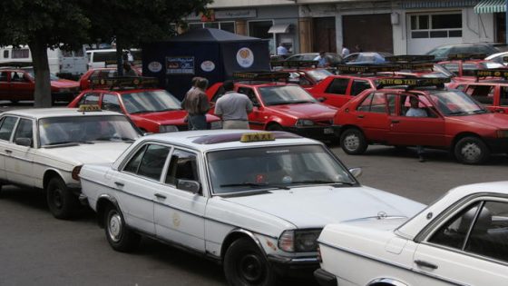 ارتفاع أسعار المحروقات يدفع نقابة لسيارات الأجرة إلى الإحتجاج