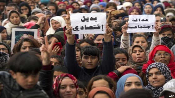 "البام" يتهم حكومة سعد الدين العثماني بالتعاطي الباهت مع الإحتجاجات
