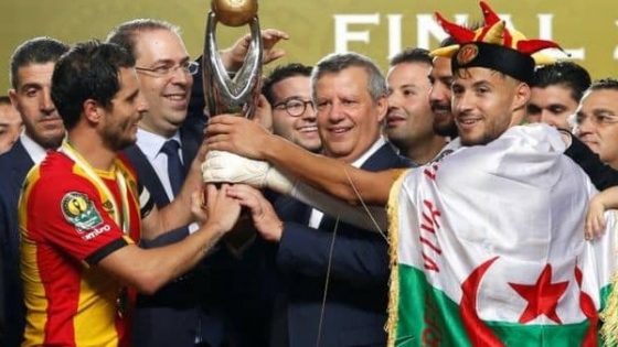 "الكاف" يقرر إعادة لقاء النهائي بين الترجي التونسي والوداد البيضاوي