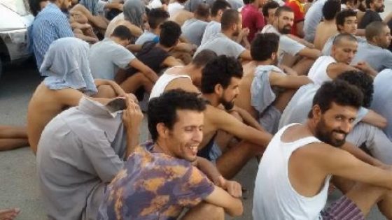 ترحيل دفعة جديدة من المغاربة العالقين بالسجون الليبية