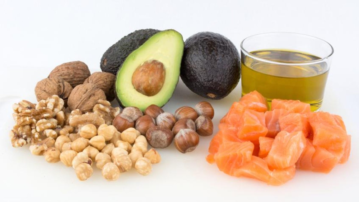 تعرفي على أنواع الدهون المسموح بها خلال الرجيم