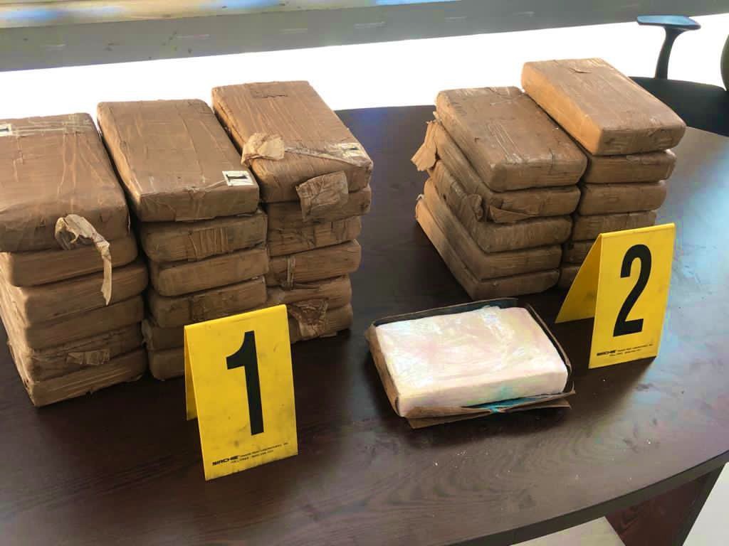 أمن الفداء بالدارالبيضاء ينجح في توقيف “بزناس” وحجز 14 كيلوغرام من الحشيش