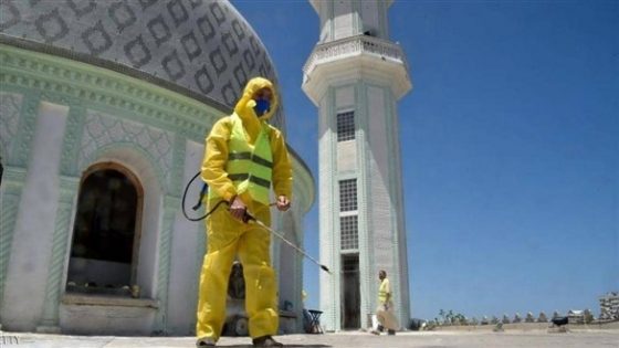 الجزائر: تعليق صلاة الجماعة في المساجد