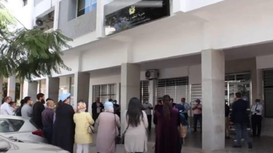 “احتجاز” موظفي وزارة الصحة داخل مبنى مديرية التنظيم والمنازعات