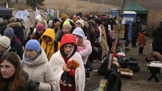 بولندا: 8 يورو في اليوم لكل عائلة تستضيف لاجئين أوكرانيين