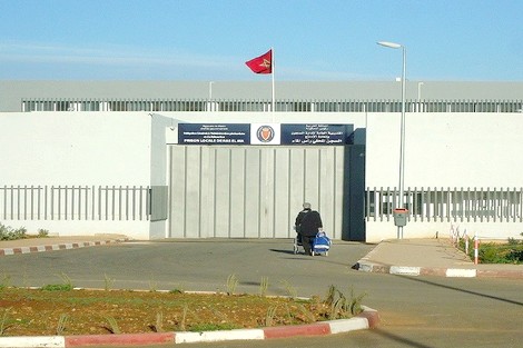 إدارة سجن رأس الماء بفاس تكشف حقيقة إصابة سجين بشلل