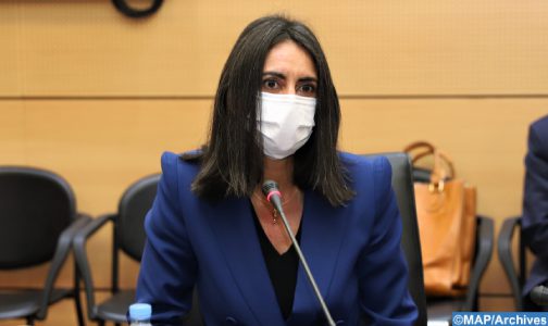نادية فتاح العلوي: الحكومة لن تدعم قطاع المحروقات