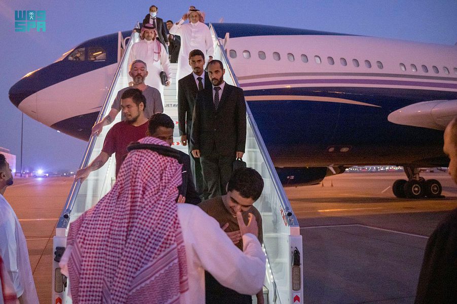 بينهم المغربي إبراهيم سعدون.. موسكو تفرج عن 10 أجانب بوساطة سعودية