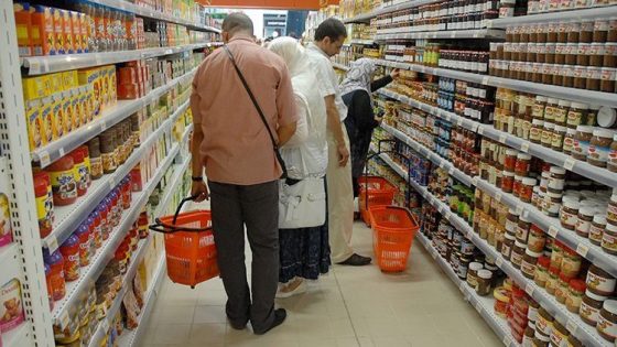 استمرار موجة الغلاء بالمغرب وتسجيل ارتفاع أسعار المواد الغذائية بـ14% خلال عام