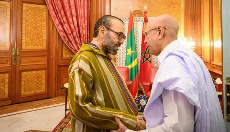 الملك والرئيس الموريتاني يؤكدان على  تطوير مشاريع استراتيجية بين البلدين