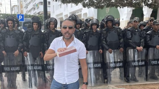 طنجة… سنتان حبسا نافذا للمدون رضوان القسطيط