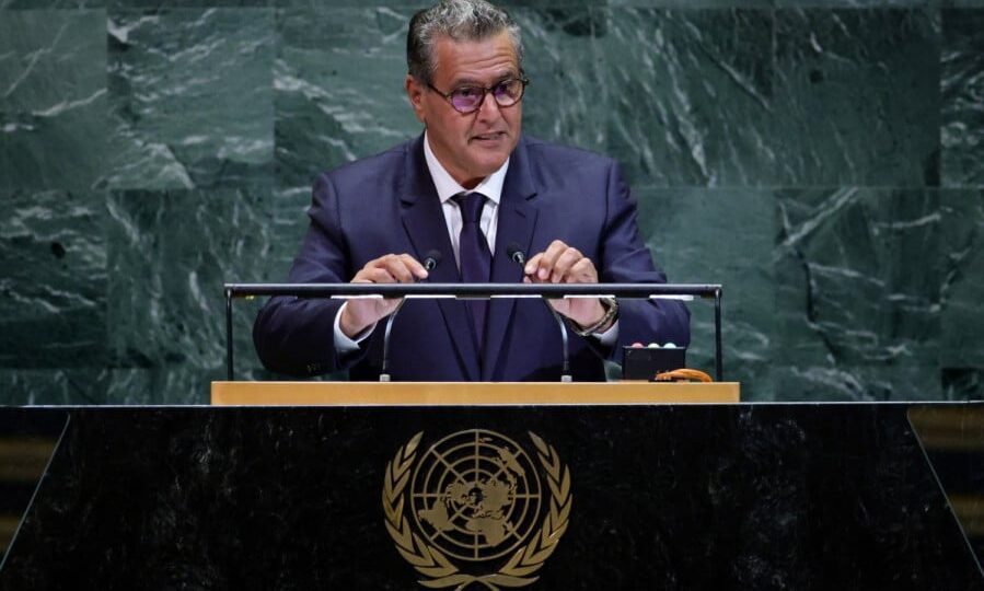 المغرب يجدد تمسكه بالحكم الذاتي في الصحراء ويدعو لحل الدولتين