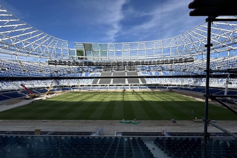 افتتاح ملعب طنجة الكبير: استعدادات مكثفة ومواجهات كروية مرتقبة 1 افتتاح ملعب طنجة الكبير: استعدادات مكثفة ومواجهات كروية مرتقبة