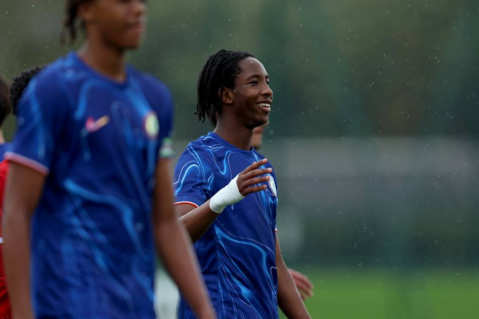 فضيحة عنصرية تهز مباراة ناشئي تشيلسي وقره باخ رغم الفوز الكاسح