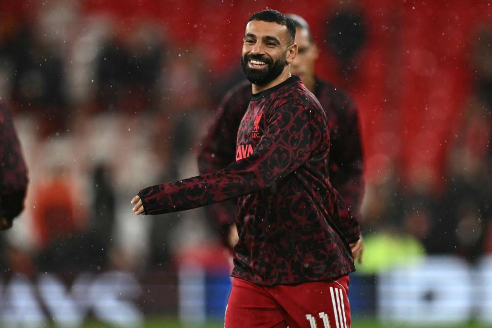 صلاح وحكيمي يتنافسان على جائزة الفيفا ‘ذا بيست’ لأفضل لاعب في العالم 2025