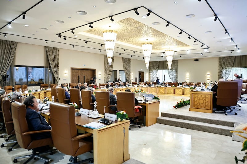 التقاء العلم والضمير: أكاديمية المملكة تستكشف أخلاقيات الطب والوعي الثقافي