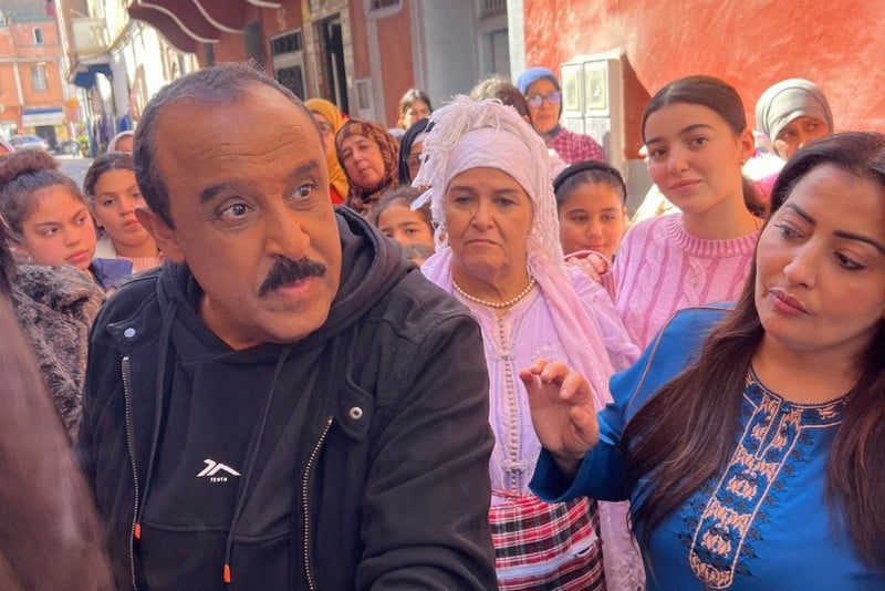 سعيد الناصري يُفاجئ الجمهور بـ”الشلاهبية” بالمجان: تجربة سينمائية فريدة في الهواء الطلق