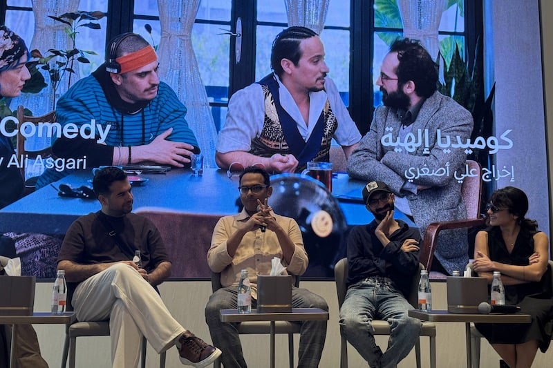 المخرج علي أصغري يحذر: الرقابة الذاتية تتسلل إلى لاوعي المبدعين في السينما الإيرانية