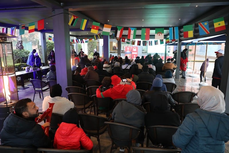 جدل تأثير كأس إفريقيا على أسعار المقاهي بالمغرب: بين منطق السوق وحقوق المستهلك