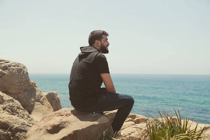 بعد غياب مؤثر: عودة الفنان حمزة الفيلالي للدراما الرمضانية بمسلسل ‘با الحبيب’