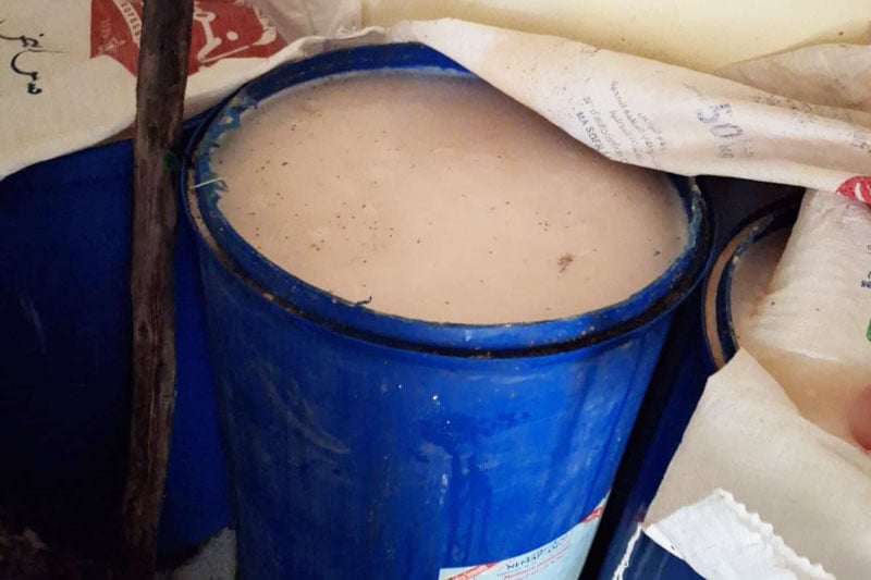 الدرك الملكي يشدد الخناق: مداهمة معمل سري لـ “الماحيا” ببيوكرى ضمن جهود مكافحة ماء الحياة غير المرخص