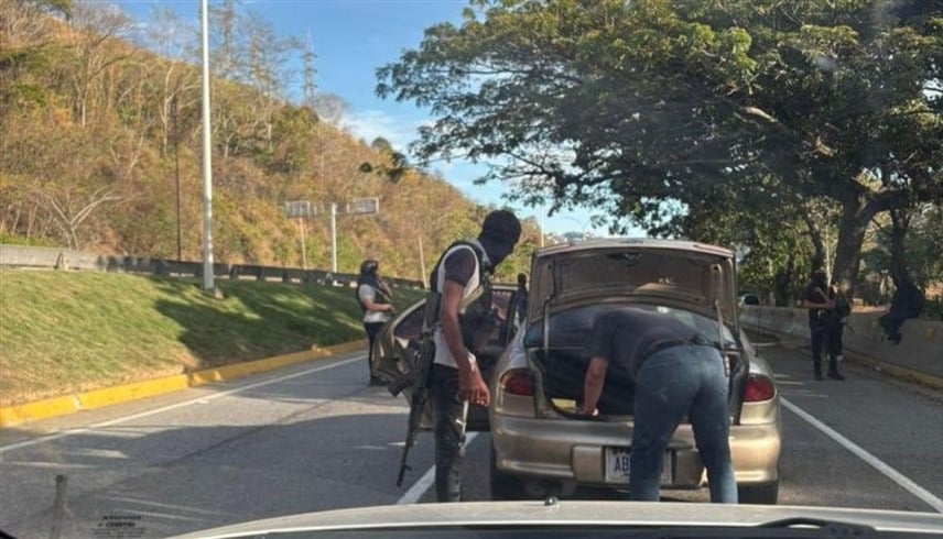 فنزويلا تعلن الطوارئ وتكثف ملاحقة المتواطئين في فنزويلا بعد محاولة اعتقال مادورو