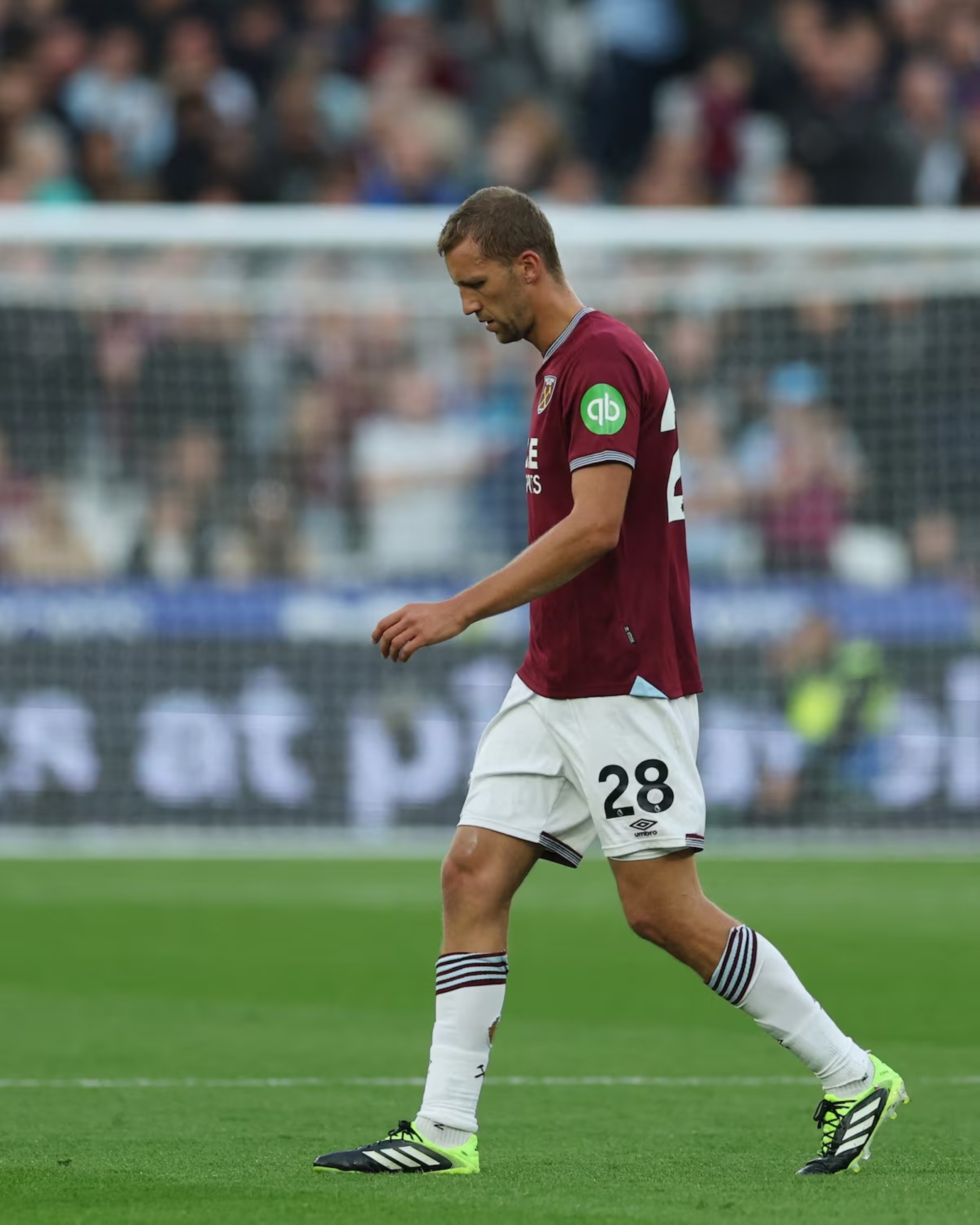 سوتشيك يصف ركلة جزاء نوتنجهام فورست بـ’الهزلية’ ويعمق جراح وست هام في البريميرليج