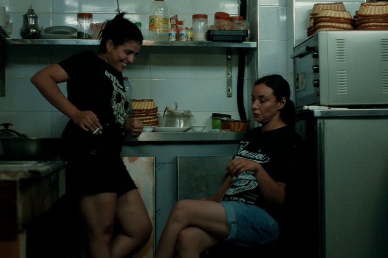 فيلم “أوتيستو”: نظرة عميقة على معالجة التوحد في السينما المغربية وتحديات الأمهات العازبات