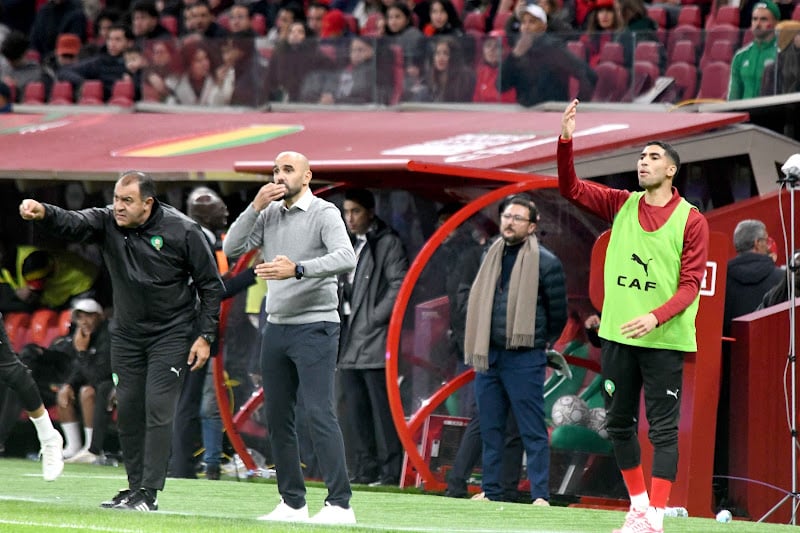 مفترق طرق تاريخي: هل يواصل وليد الركراكي قيادة أسود الأطلس بعد خيبة ‘الكان’؟