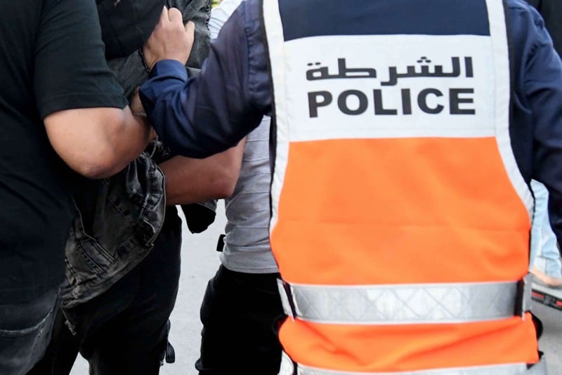 فاس تشهد يقظة أمنية: القبض على سارق بنك بفاس بعد تدخل الأمن يثير الإشادة
