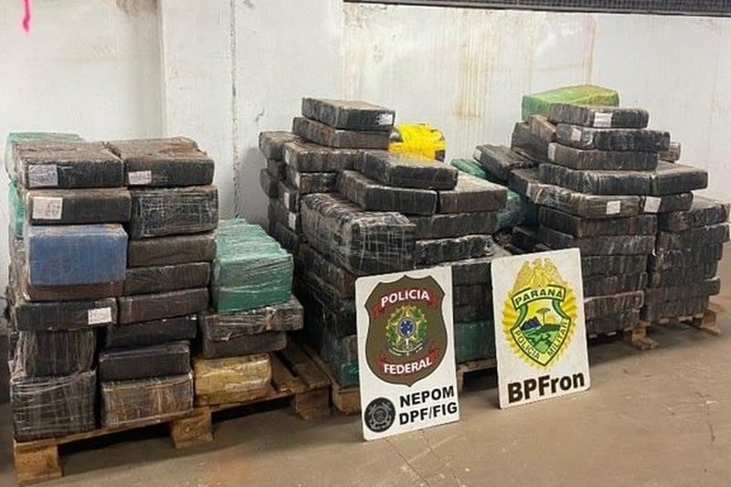 ضربة موجعة للشبكات الإجرامية: البرازيل تنجح في إحباط تهريب الكوكايين من البرازيل إلى المغرب وشحنة ضخمة من زيت الصويا تكشف السر