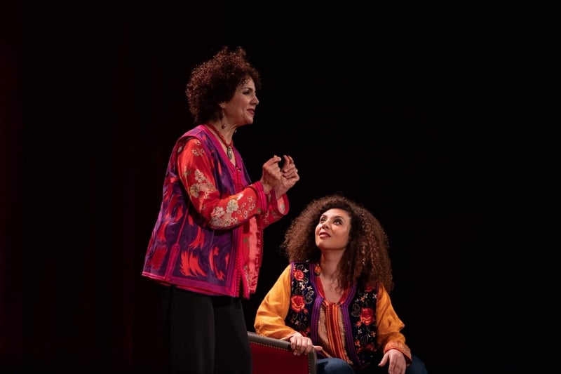 مسرحية “حلم بلا حدود”: نافذة فنية مبتكرة على عوالم فاطمة المرنيسي الفكرية