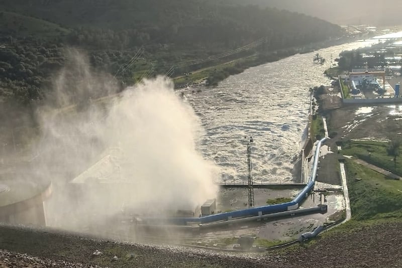 مستجدات سد وادي المخازن: تداعيات فيضان سد وادي المخازن على القصر الكبير وتحديات الإدارة المائية