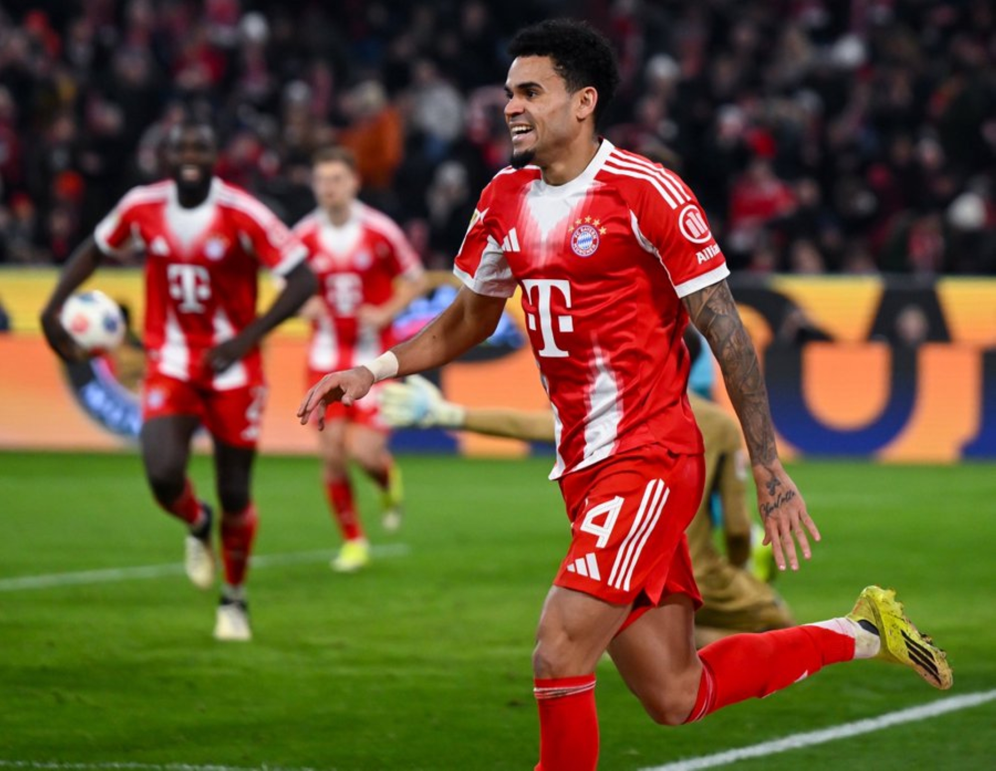 بايرن ميونيخ يحسم قمة لايبزج بثنائية ويُعزز مسيرته نحو لقب كأس ألمانيا