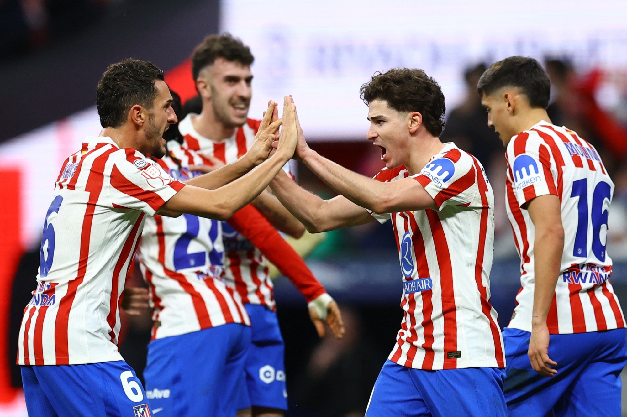 صدمة تاريخية: أتلتيكو مدريد يدك حصون برشلونة برباعية نظيفة في كأس الملك