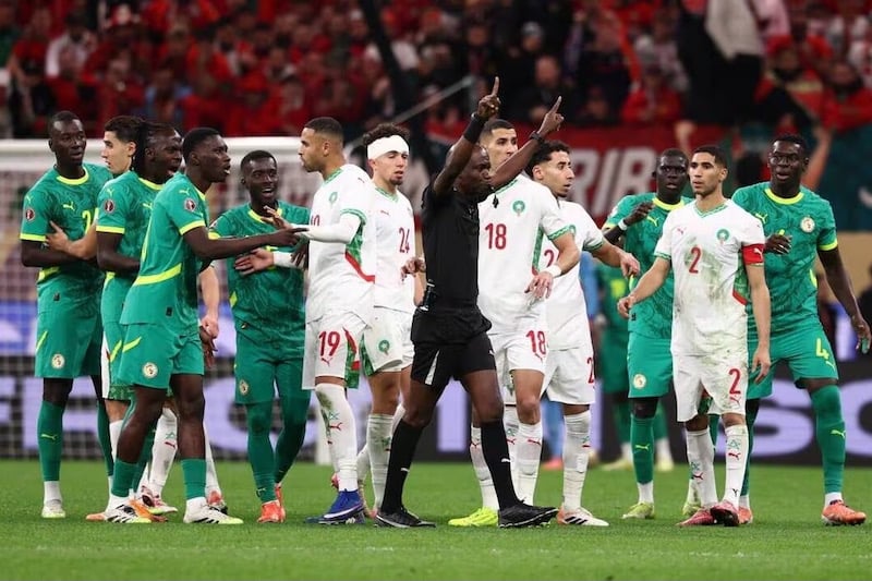 عضو تنفيذي في الكاف يكشف: المغرب تعرض لظلم بيّن في نهائي كأس أفريقيا ومخالفات إدارية تعصف بالكونفدرالية