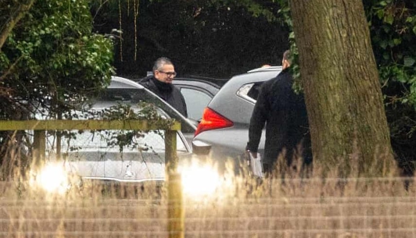 صدمة ملكية تهز بريطانيا: الكشف عن تفاصيل اعتقال الأمير أندرو بتهمة خطيرة