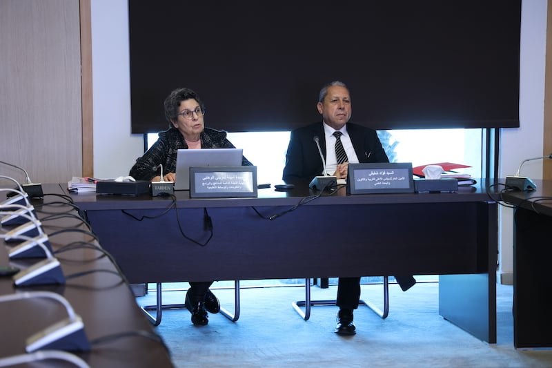 المجلس الأعلى للتربية يدعو إلى اللامركزية: تعزيز مرونة القرار التربوي في الأزمات ضماناً لاستمرارية التعليم