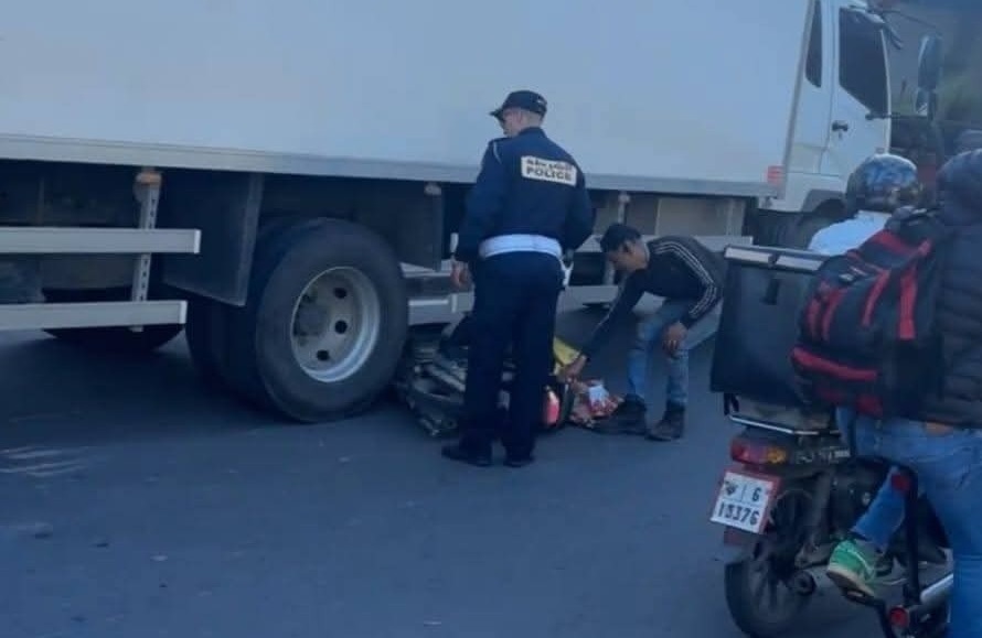 حادث مميت بعين السبع يعجل بمطالب وقف فوضى الشاحنات