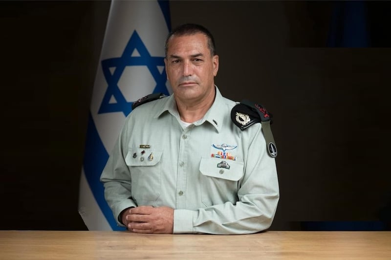 رسائل إسرائيلية مشفرة: هل تحمل “المفاجآت العسكرية لإيران” تحولات في مسار الصراع؟